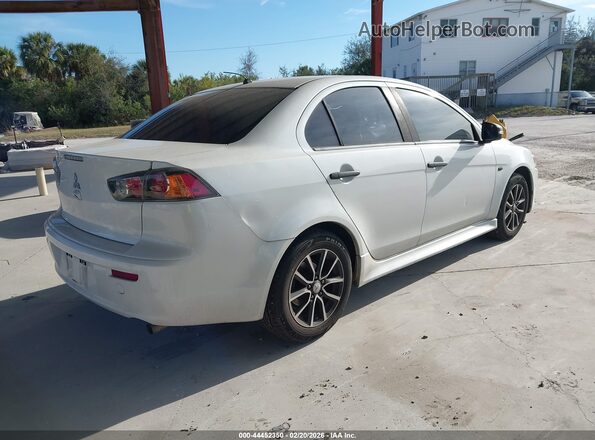 JA32U2FUXHU002666 2017 MITSUBISHI LANCER White Задня права чверть