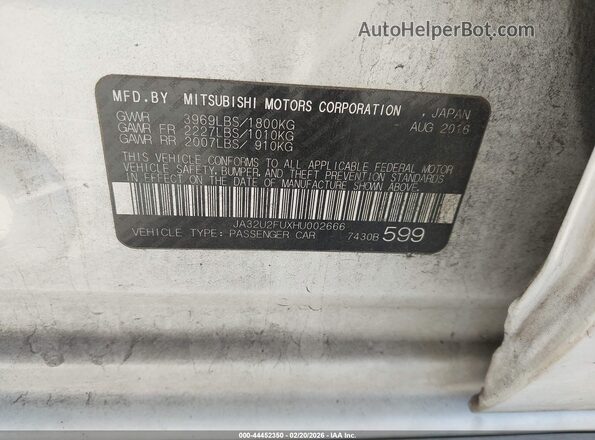 JA32U2FUXHU002666 2017 MITSUBISHI LANCER White Вид підкапотного простору