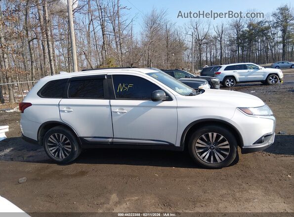 JA4AD2A32LZ009239 2020 MITSUBISHI OUTLANDER Белый Вид щитка приборов