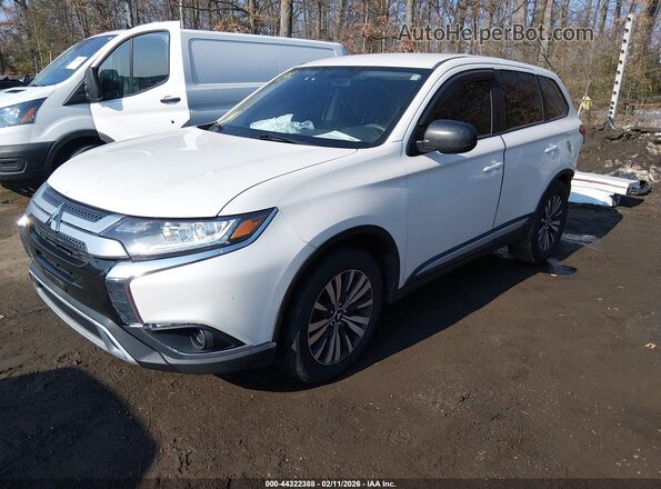 JA4AD2A32LZ009239 2020 MITSUBISHI OUTLANDER Белый Передняя левая четверть