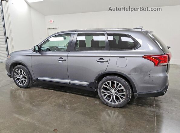 JA4AD3A30JZ066655 2018 MITSUBISHI OUTLANDER Silver 