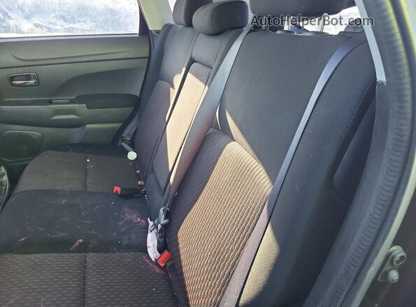 JA4AJ4AW2HZ607997 2017 MITSUBISHI RVR Black Вид задньої частини салону