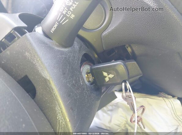 JA4AP3AUXHZ045600 2017 MITSUBISHI OUTLANDER SPORT Синий Вид панели приборов