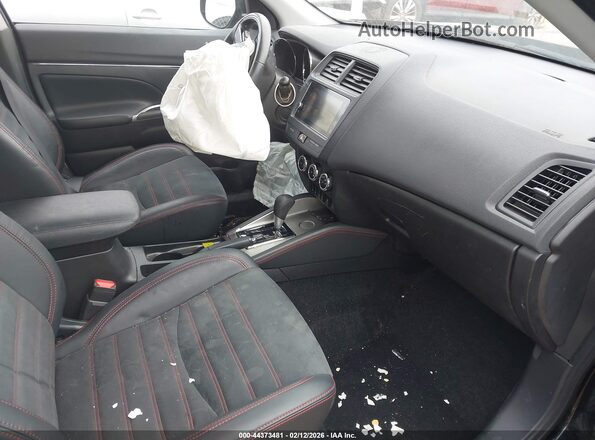 JA4AP3AW5JZ011443 2018 MITSUBISHI OUTLANDER SPORT Black Вид салону спереду