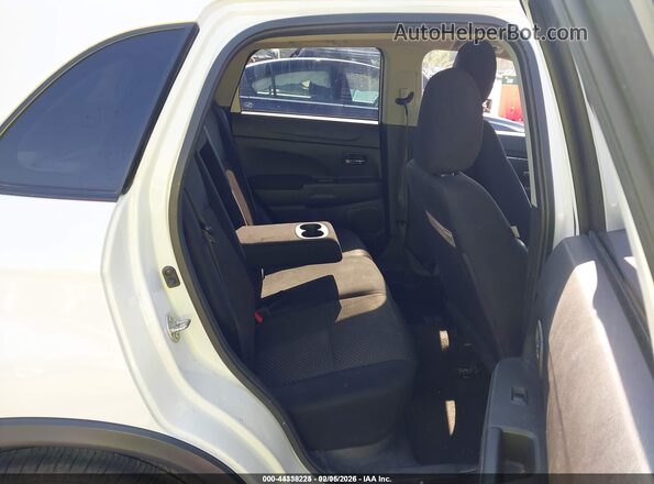 JA4AP3AW7GZ045831 2016 MITSUBISHI OUTLANDER SPORT White 