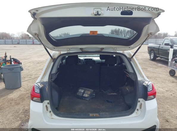 JA4APUAU0MU031878 2021 MITSUBISHI OUTLANDER SPORT White Вид задньої частини салону