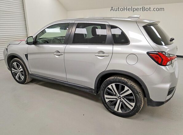 JA4APVAU2MU009001 2021 MITSUBISHI OUTLANDER Silver 