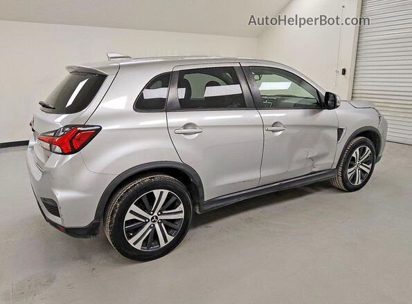 JA4APVAU2MU009001 2021 MITSUBISHI OUTLANDER Silver 