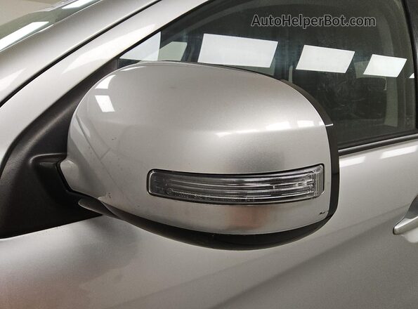 JA4APVAU2MU009001 2021 MITSUBISHI OUTLANDER Silver 