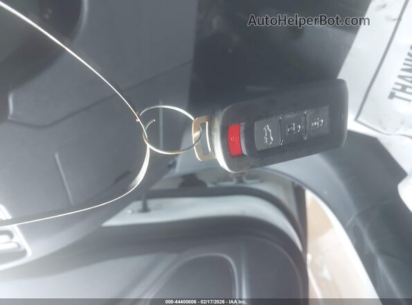 JA4AR3AU8LU024597 2020 MITSUBISHI OUTLANDER SPORT Белый Вид панели приборов