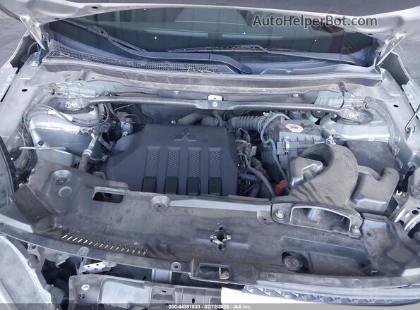 JA4AT3AA2KZ045647 2019 MITSUBISHI ECLIPSE CROSS Silver Rear view