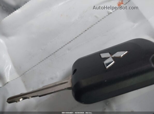 JA4AT3AA5KZ033427 2019 MITSUBISHI ECLIPSE CROSS Silver 