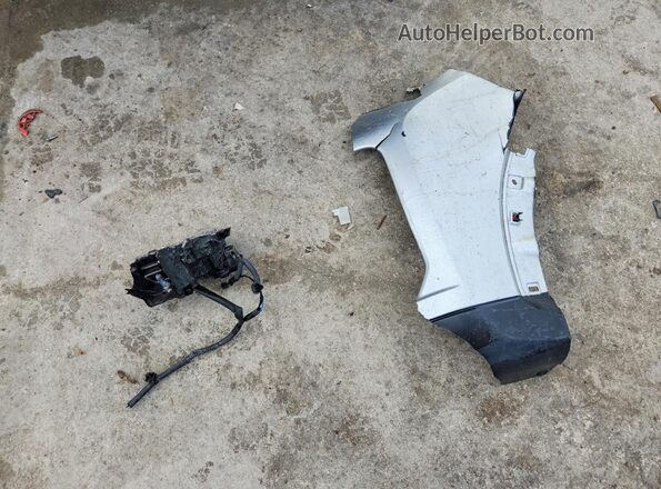 JA4AT3AA6JZ064166 2018 MITSUBISHI ECLIPSE Silver Vista de la etiqueta del VIN