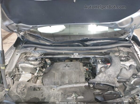 JA4AT4AA4KZ046689 2019 MITSUBISHI ECLIPSE CROSS Silver Vista trasera
