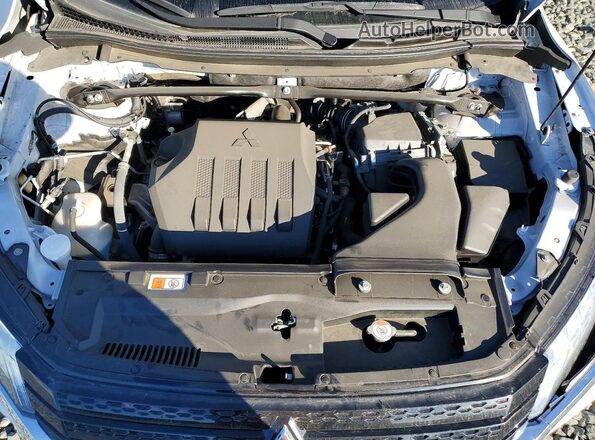 JA4ATWAAXPZ005602 2023 MITSUBISHI ECLIPSE White Widok komory silnika