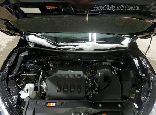 JA4ATWAAXTZ004198 2026 MITSUBISHI ECLIPSE Black ძრავის განყოფილების ხედი