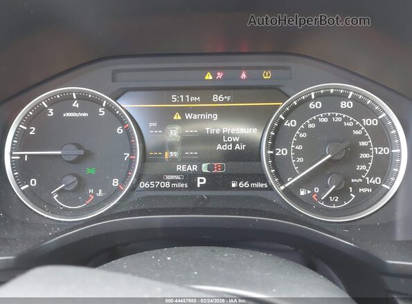 JA4J4TA86PZ028822 2023 MITSUBISHI OUTLANDER Silver Vista de los asientos traseros