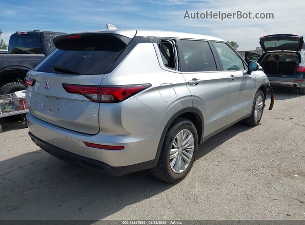 JA4J4TA86PZ028822 2023 MITSUBISHI OUTLANDER Silver Trasero derecho