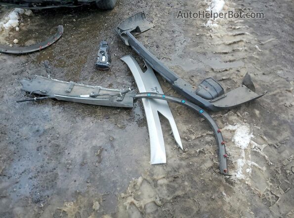 JA4J4TA89NZ028441 2022 MITSUBISHI OUTLANDER Silver VIN կոդի պիտակի տեսք