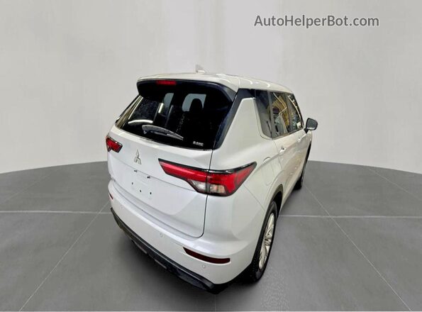 JA4J4TA89PZ028118 2023 MITSUBISHI OUTLANDER White წინა ხედი