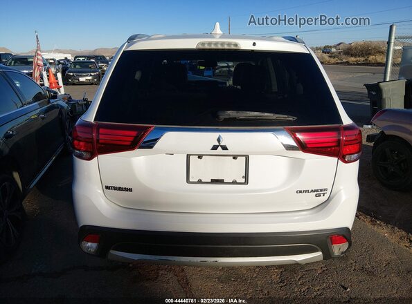 JA4JZ4AX1HZ019106 2017 MITSUBISHI OUTLANDER White 