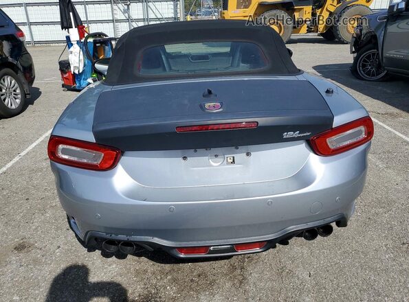 JC1NFAEK2J0136410 2018 FIAT 124 Silver Вид ззаду
