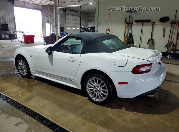 JC1NFAEK3H0106844 2017 FIAT 124 Белый Задняя левая четверть