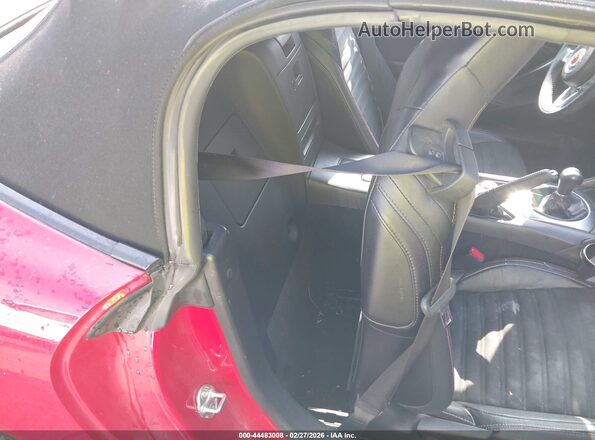 JC1NFAEK4H0118145 2017 FIAT 124 SPIDER Red VIN կոդի պիտակի տեսք