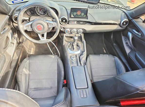 JC1NFAEK5H0107607 2017 FIAT 124 Black Առջևի վահանակի տեսք