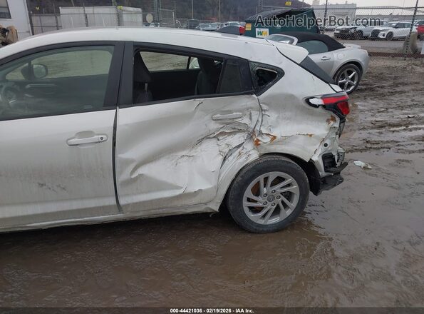 JF1GUABC4R8856647 2024 SUBARU IMPREZA White Դիմացի տեսք