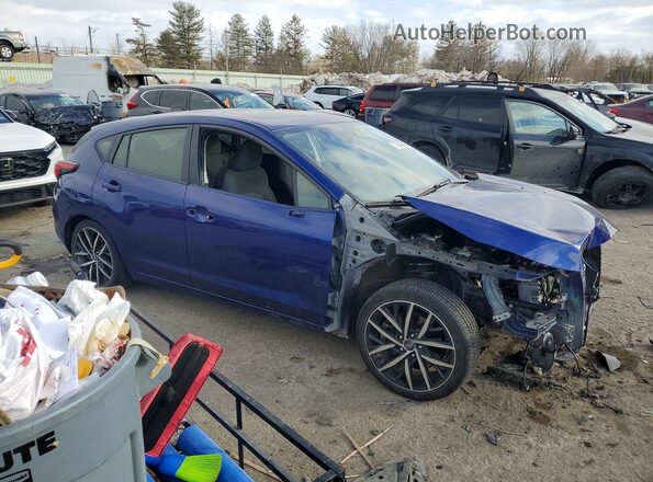 JF1GUAFC7R8330071 2024 SUBARU IMPREZA Blue Delantero derecho