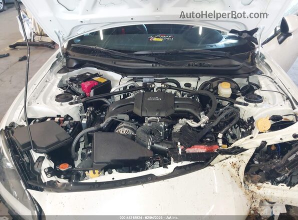 JF1ZDBE12R9702778 2024 SUBARU BRZ White Rear view