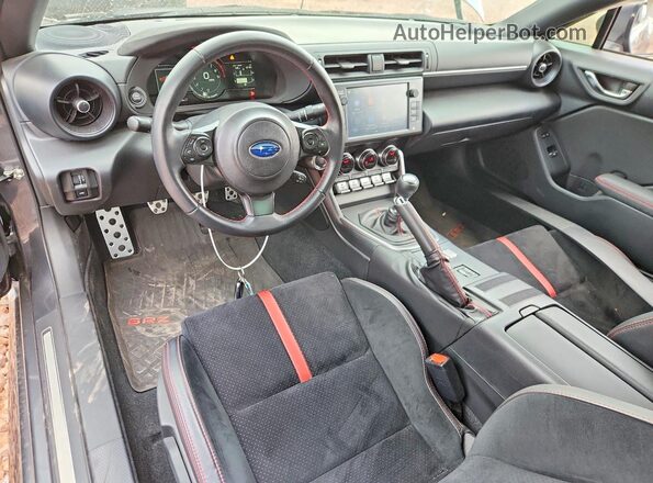 JF1ZDBE13R9702434 2024 SUBARU BRZ Серый Вид панели приборов