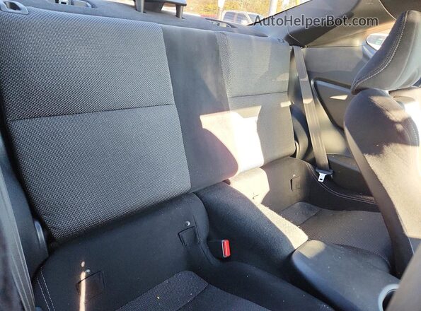 JF1ZNAA1XL8753178 2020 TOYOTA 86 Silver 
