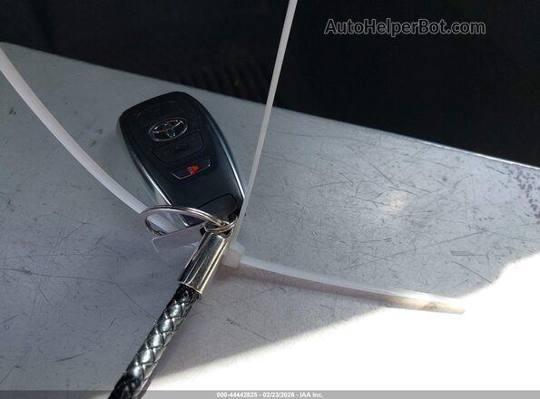 JF1ZNBE10S9758110 2025 TOYOTA GR86 Синий Вид панели приборов