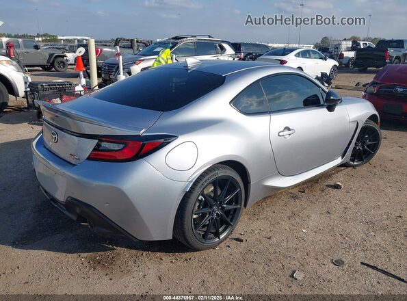 JF1ZNBE17R8756807 2024 TOYOTA GR86 Silver Rear right