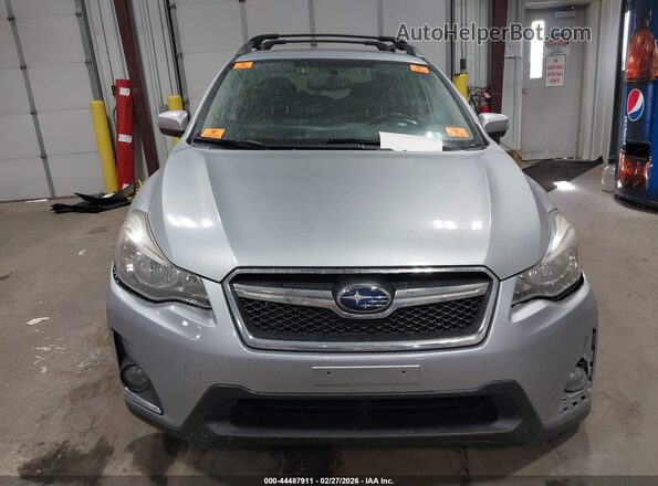 JF2GPANC3GH298799 2016 SUBARU CROSSTREK Silver Vista del cuadro de instrumentos