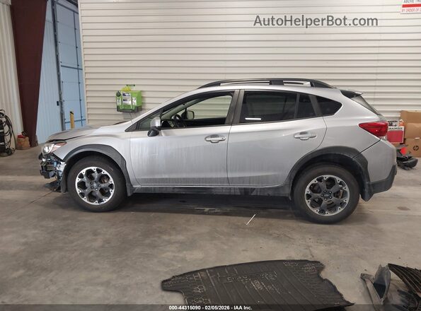 JF2GTAEC8M8292780 2021 SUBARU CROSSTREK Серебряный 