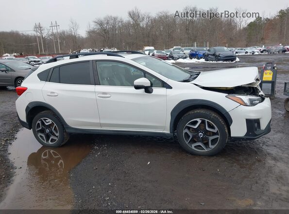 JF2GTAMC0J8253503 2018 SUBARU CROSSTREK White Vista interior trasera