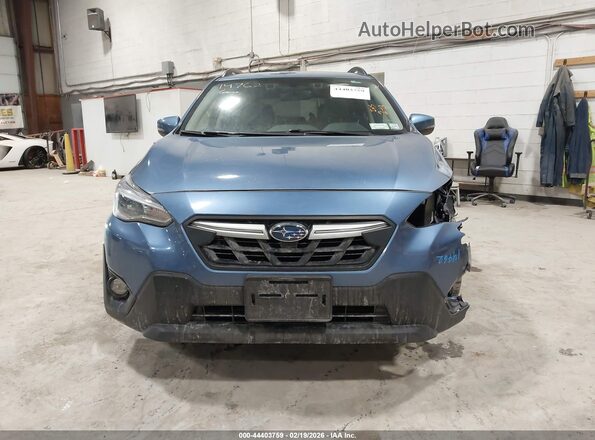 JF2GTHMC1PH242463 2023 SUBARU CROSSTREK Blue Vista interior trasera