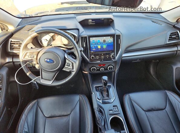 JF2GTHMC3P8211716 2023 SUBARU CROSSTREK Silver Widok deski rozdzielczej