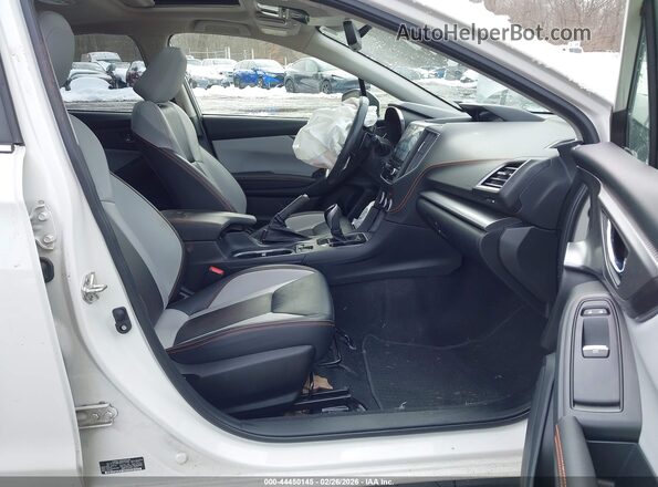 JF2GTHMC4NH259366 2022 SUBARU CROSSTREK White 