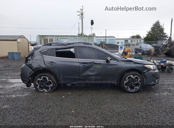 JF2GTHNC1NH223682 2022 SUBARU CROSSTREK Gray Rear interior view