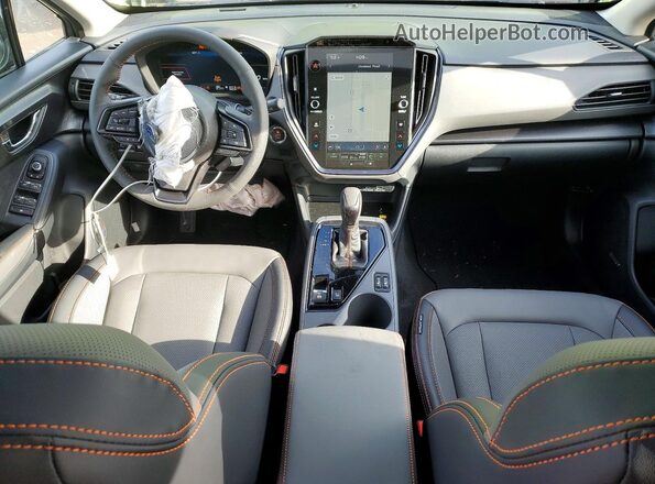 JF2GUSND9T8219735 2026 SUBARU CROSSTREK Green Вид панелі приладів