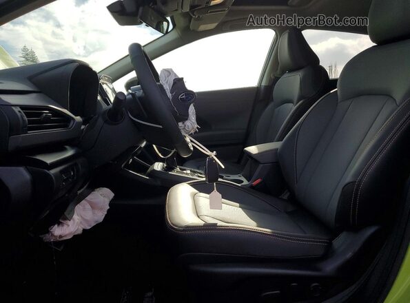 JF2GUSND9T8219735 2026 SUBARU CROSSTREK Green Вид салону спереду