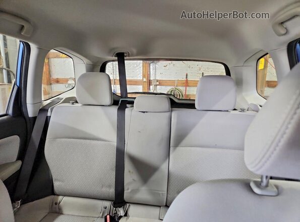JF2SJABC8JH571582 2018 SUBARU FORESTER 2.5 Blue Rear seats view