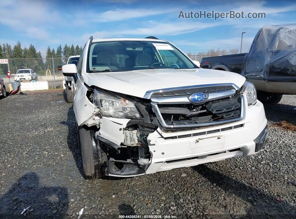 JF2SJAEC7HH479322 2017 SUBARU FORESTER 2.5 White Widok z przodu