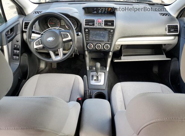 JF2SJAEC7HH565357 2017 SUBARU FORESTER 2.5 Green Առջևի վահանակի տեսք