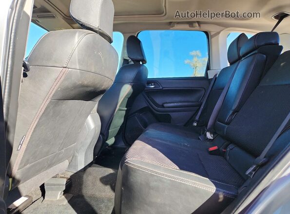 JF2SJAECXJH452346 2018 SUBARU FORESTER 2.5 Серебряный Вид задних сидений