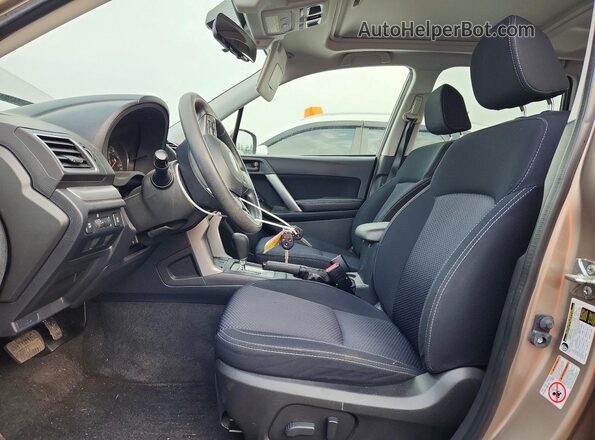 JF2SJAGC1GH483975 2016 SUBARU FORESTER 2.5 Tan Vista interior delantera